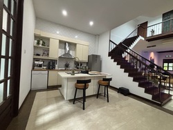 Cairnhill Road (D9), Terrace #539678371